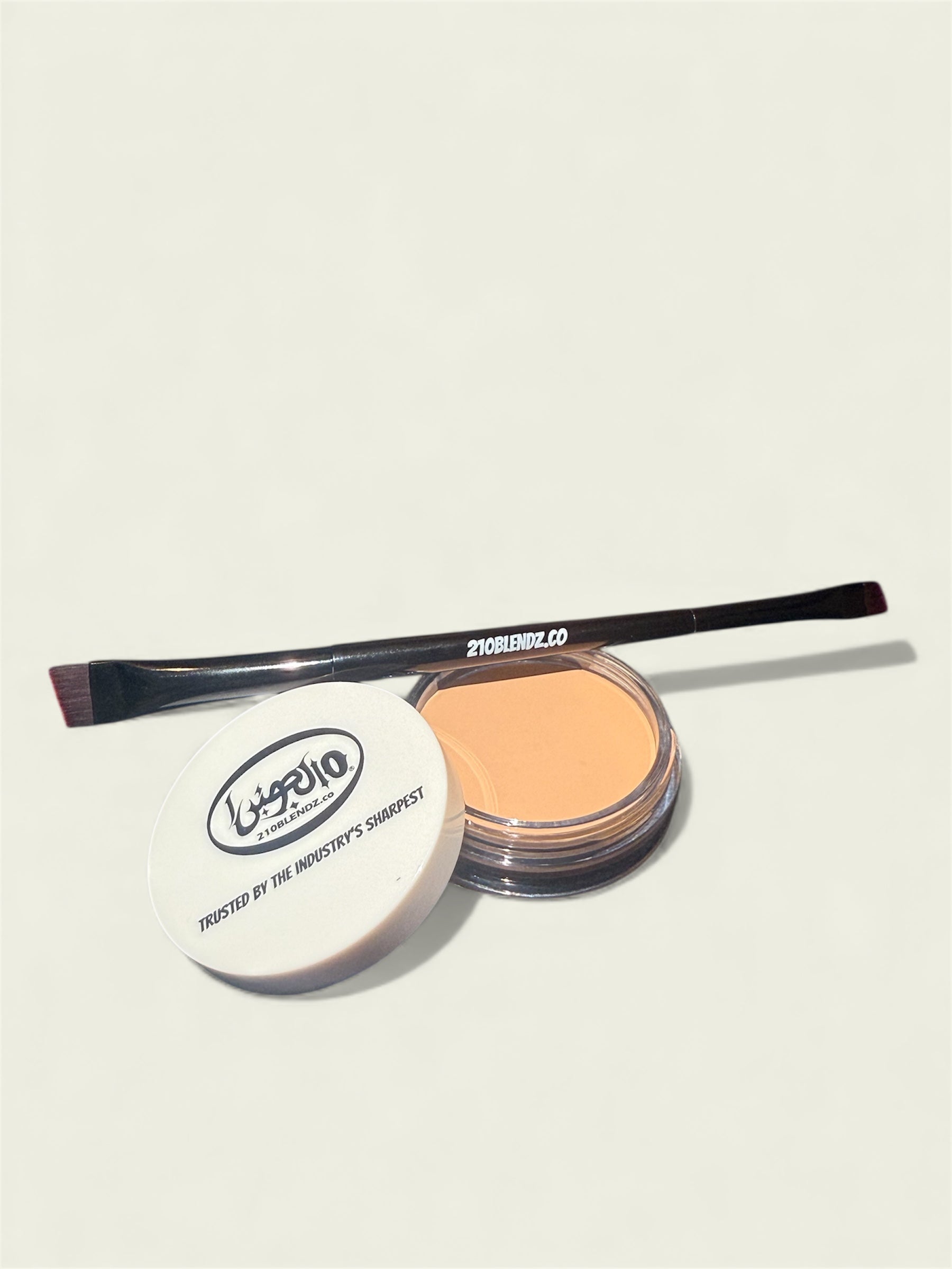 210blendz™️ Vanilla concealer